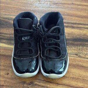 Nike Air Jordan Retro 11